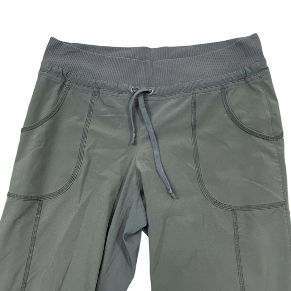 Athleta 8 Gray Draw String Waist and‎ Leg Some Stretch Pockets - Picture 7 of 9